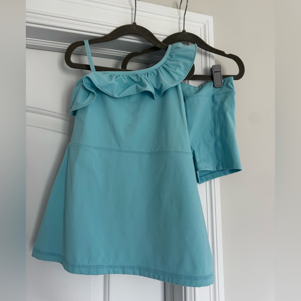 RuffleButts girls 4T Active Tennis Dress and Bike Short Set great condition